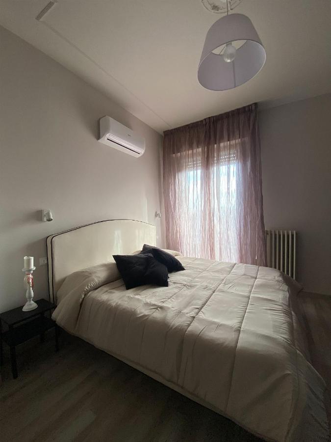 Marco Polo Flat Apartment เวียเรจโจ ภายนอก รูปภาพ